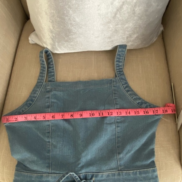 TINSEL TOWN JUNIOR’S BELTED CARGO DENIM JUMPSUIT SIZE: M - Picture 12 of 14